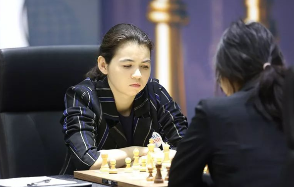 热门：敦煌研究院院长:莫高窟＂搬＂出来才能活起来(图)